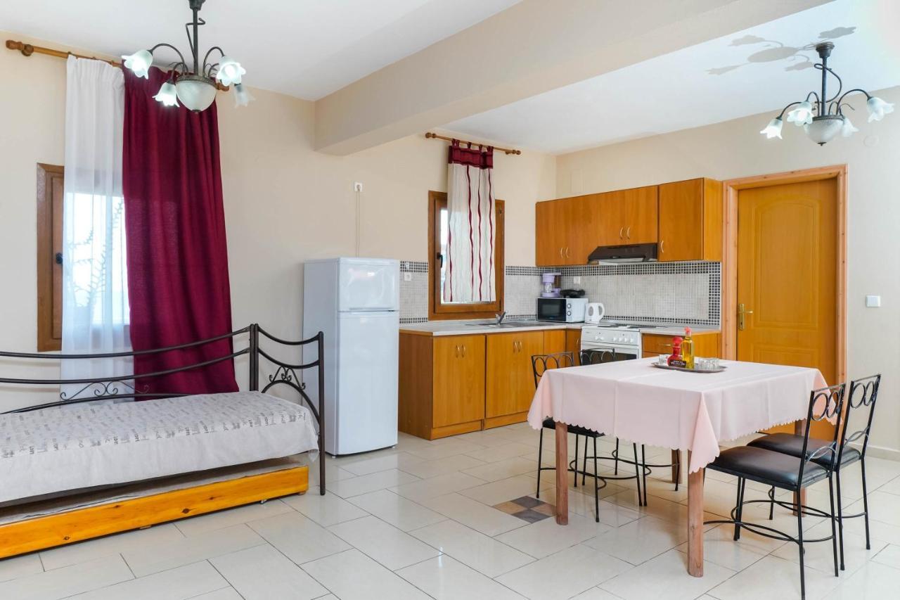 Villa Golden Nest Limenaria  Ngoại thất bức ảnh